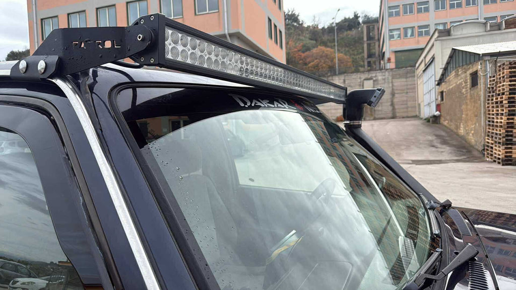 Staffe porta barra led patrol